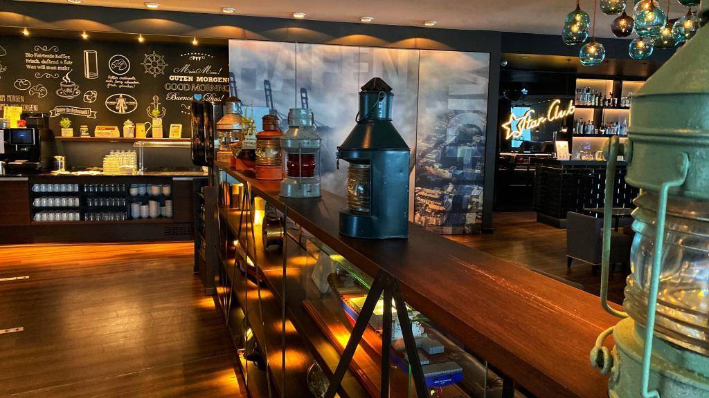 Motel One Hamburg am Michel Frühstück