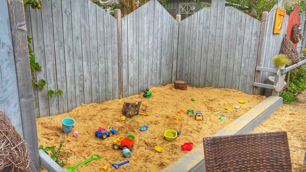 Sandkasten Stellys Hüüs