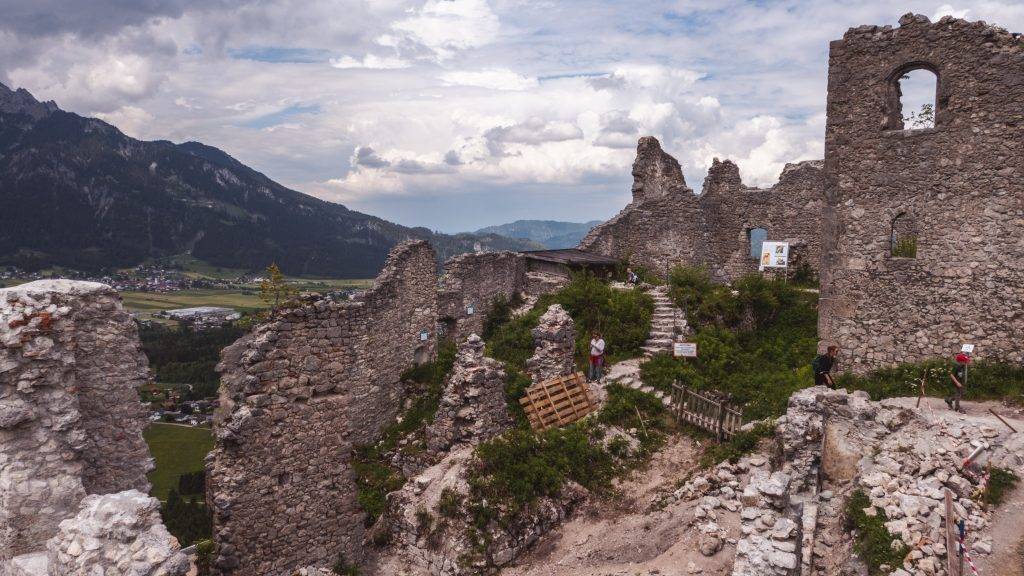 Überblick Burgruine Ehrenberg