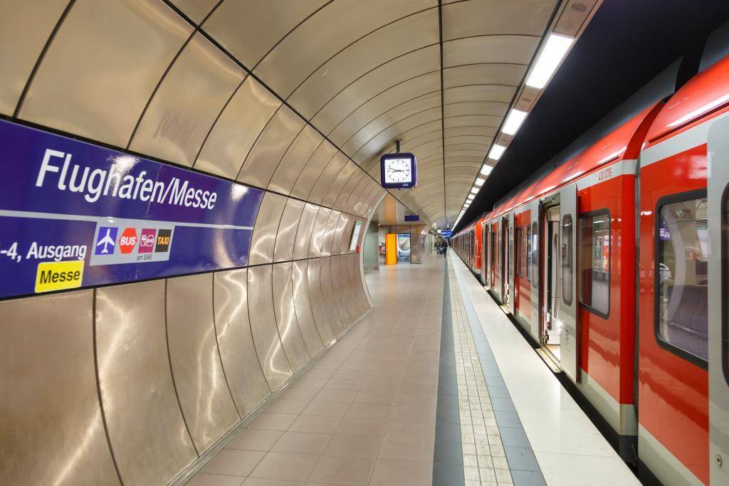 Parken_Stuttgart_Flughafen