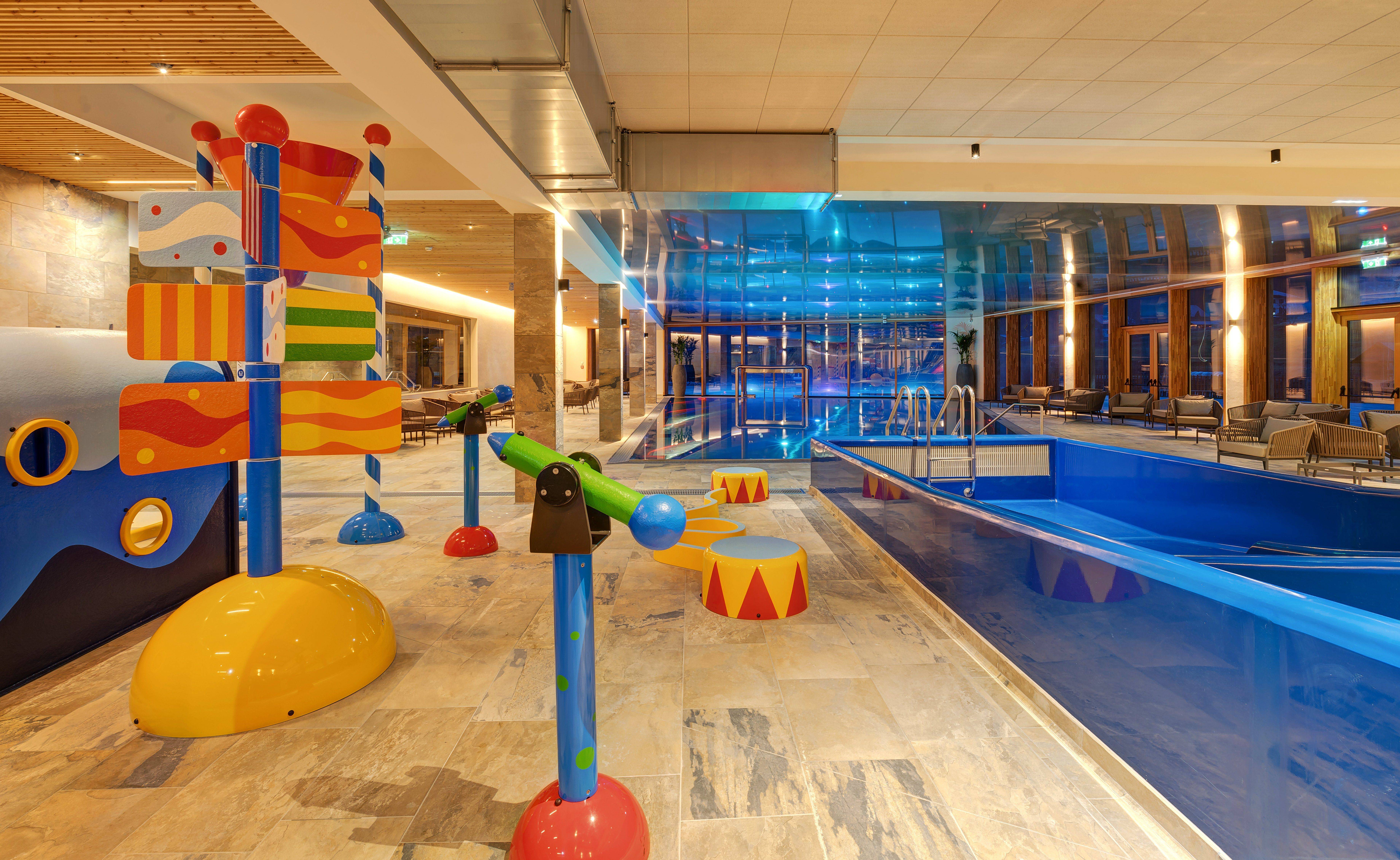 Schwimmbad_Dachsteinkönig