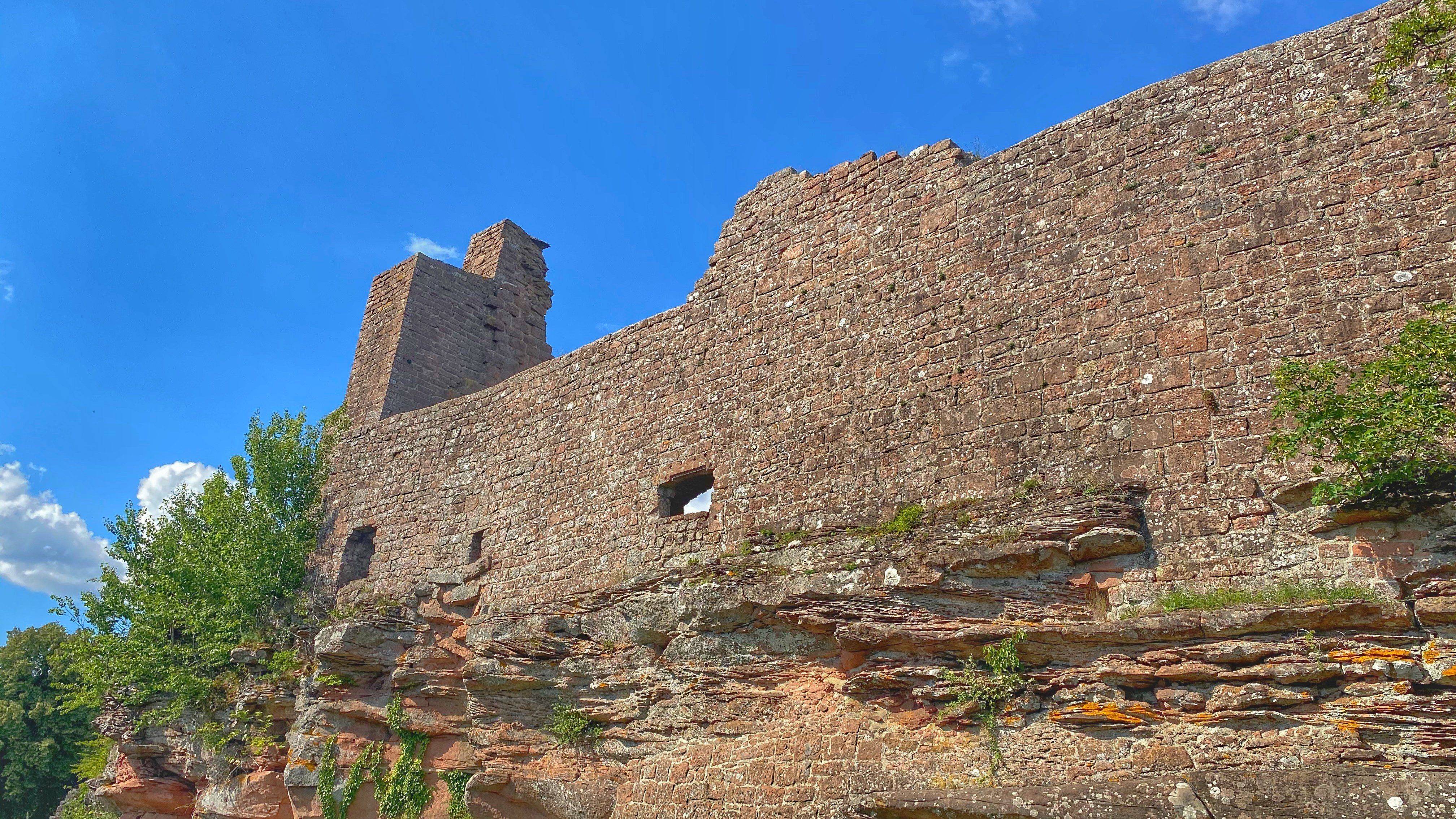 Burg Madenburg Befestigungsmauer