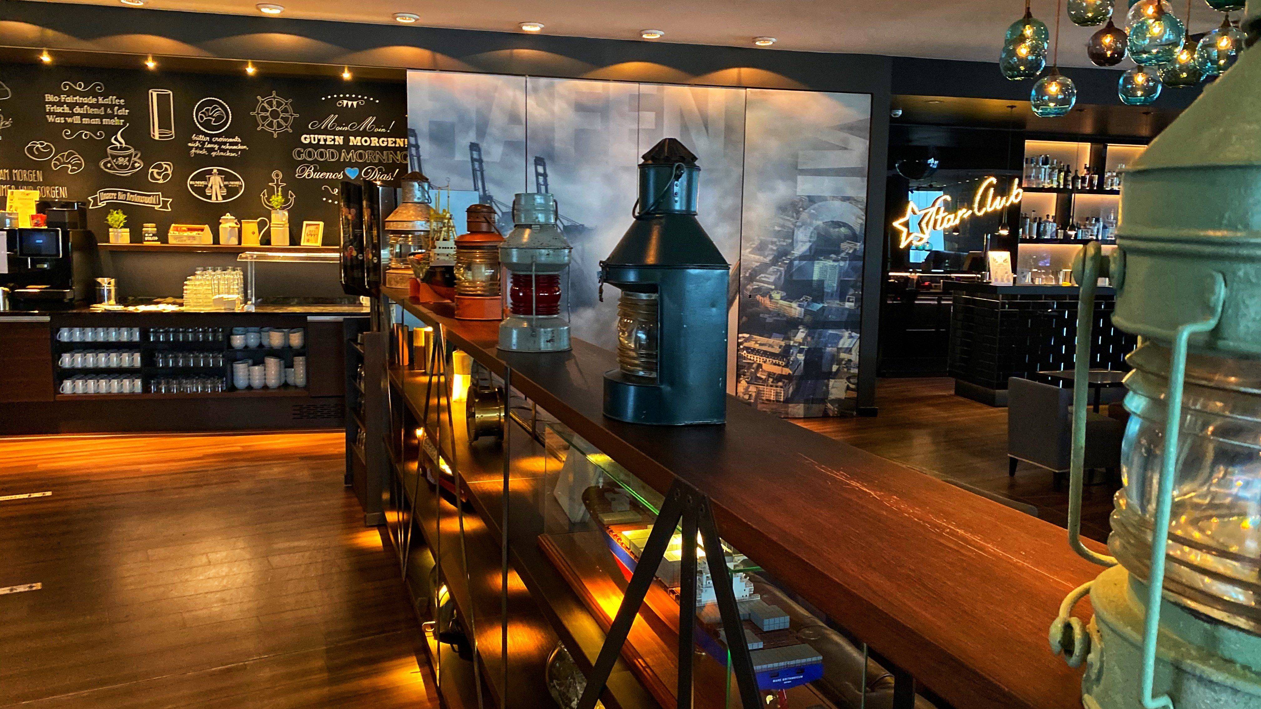 Motel One Hamburg am Michel Frühstück
