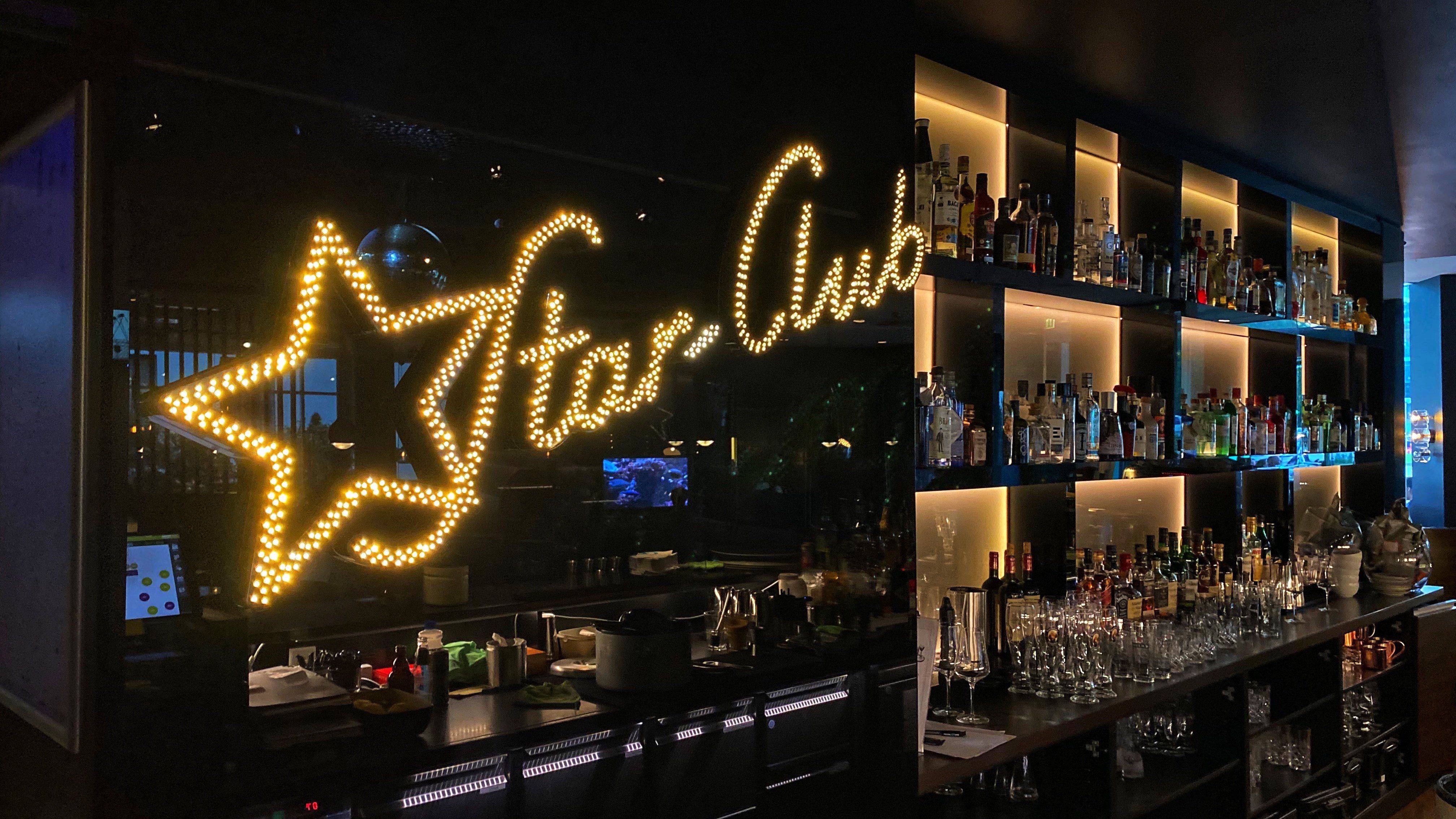 Star-Club Hotel Bar