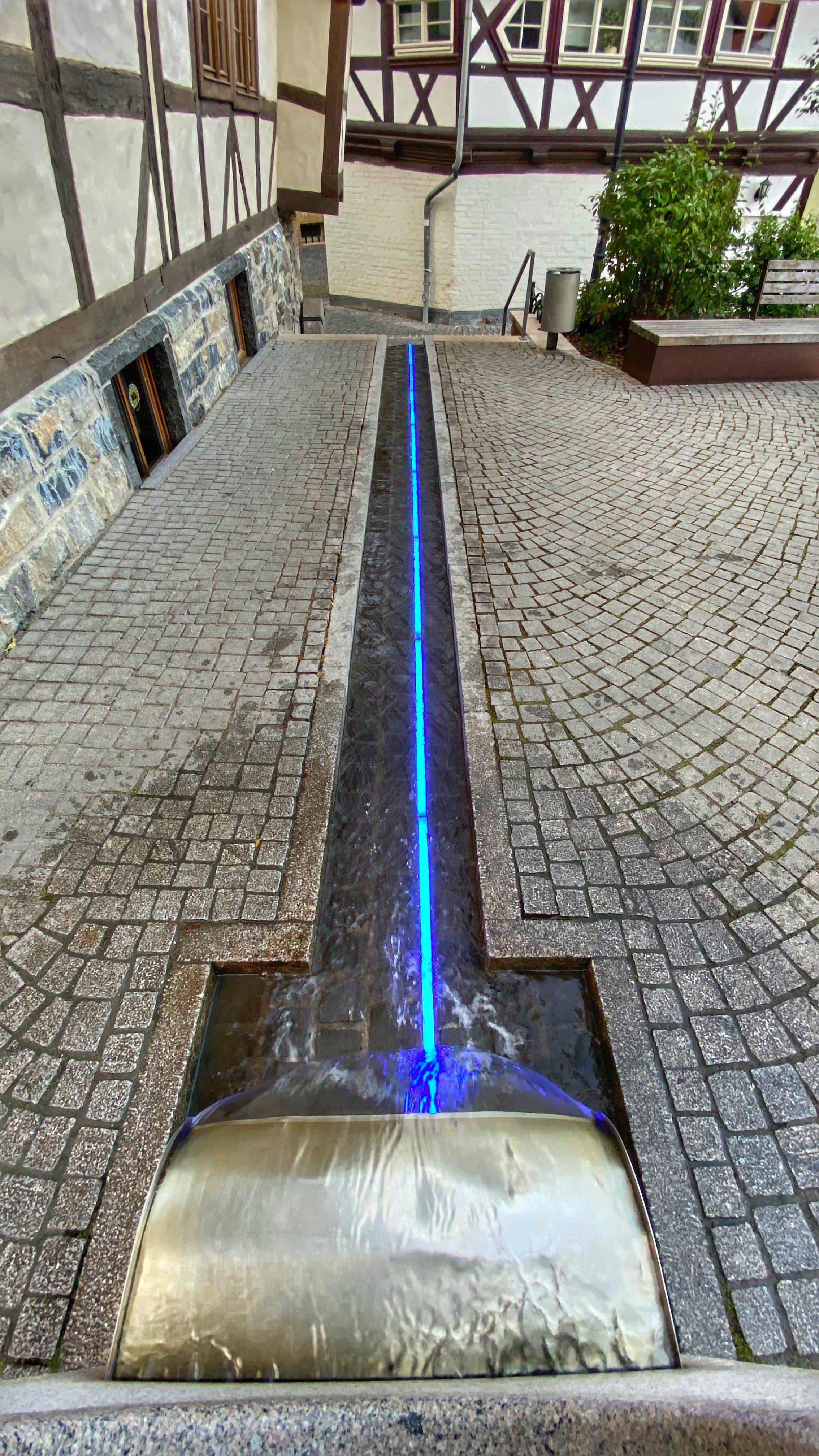 Wasserspiel Schiefes Haus