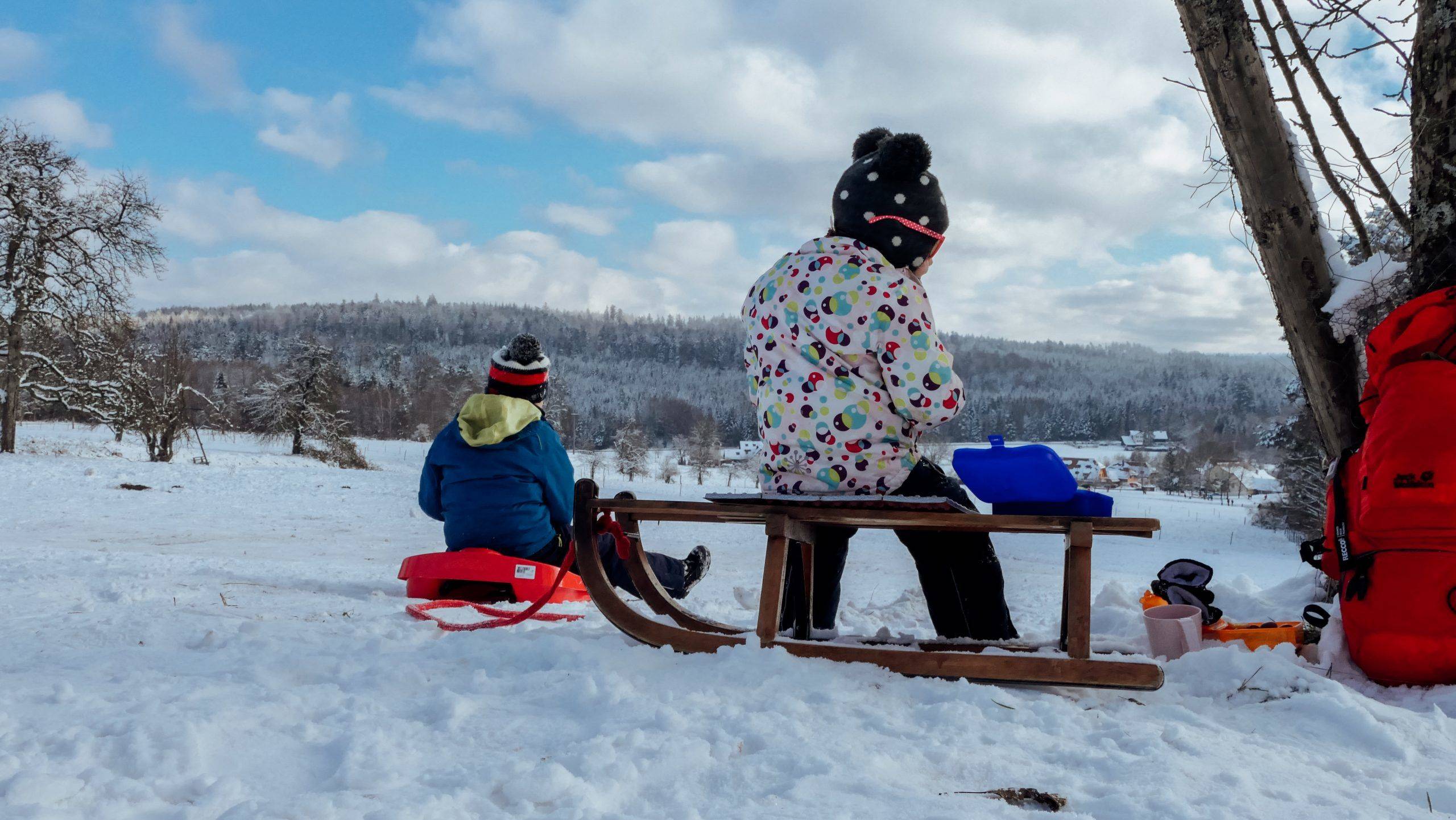 Pause Rodeln Kinder
