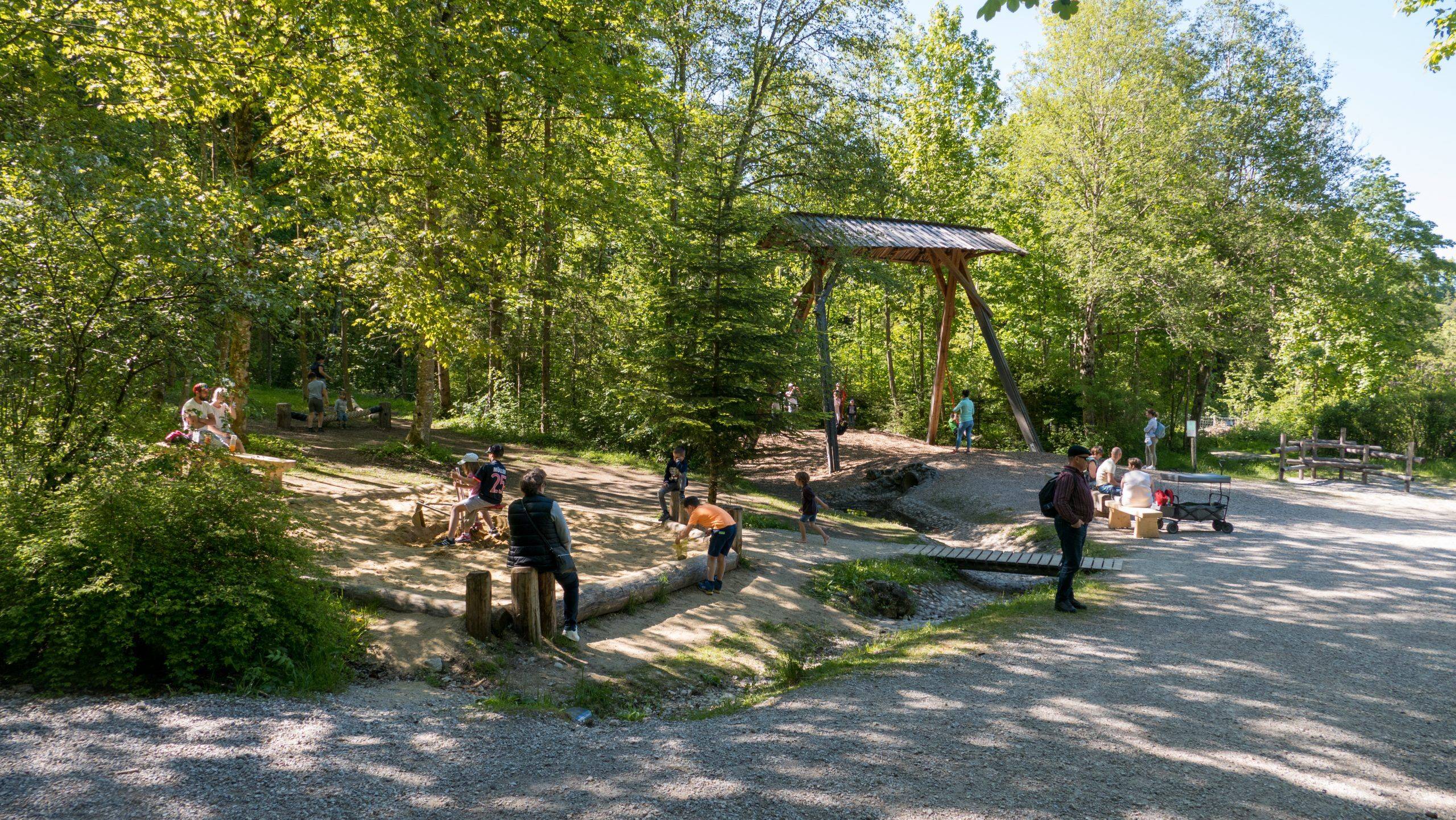 Walderlebniszentrum Ziegelwies Spielplatz Bergwaldpfad