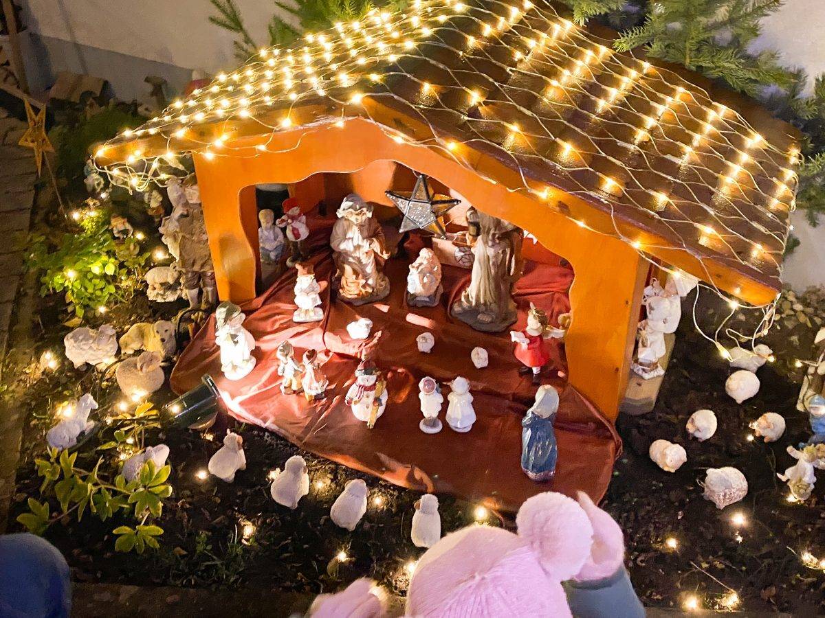 Ausflug zum Krippendorf Bornheim – Weihnachtsstimmung pur an über 100 Krippen