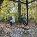 Schwebender Stein Schlosspark Wiesbaden