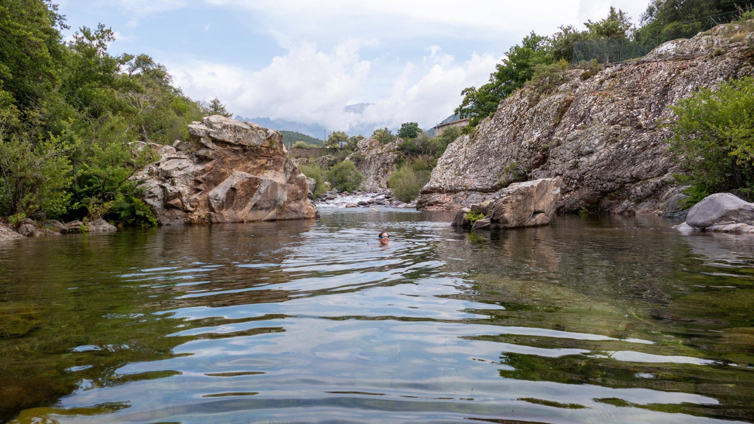 Fango Tal Korsika Flussbett Wanderung