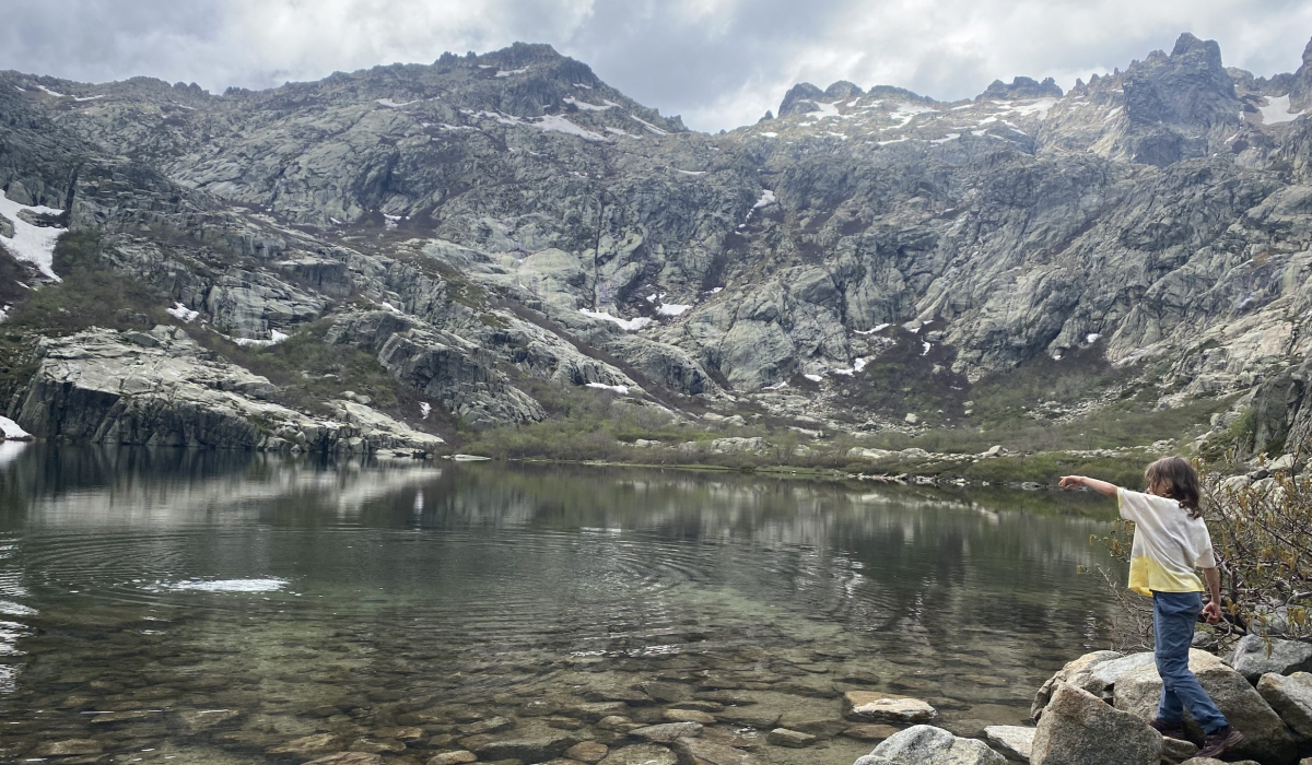 Lac de Melu mit Kindern