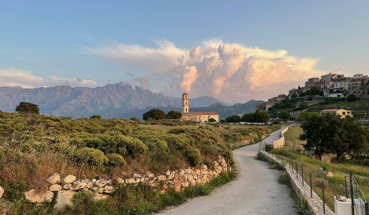 Sant Antonino Skyline