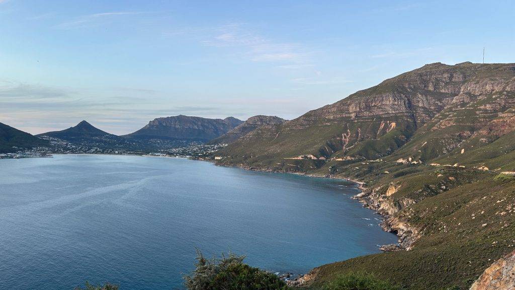 Panorama. Ausblick auf die Küstenstraße Champan's Peak