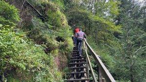 Treppen Aufstieg Teufelskanzelsteig Scharzwald